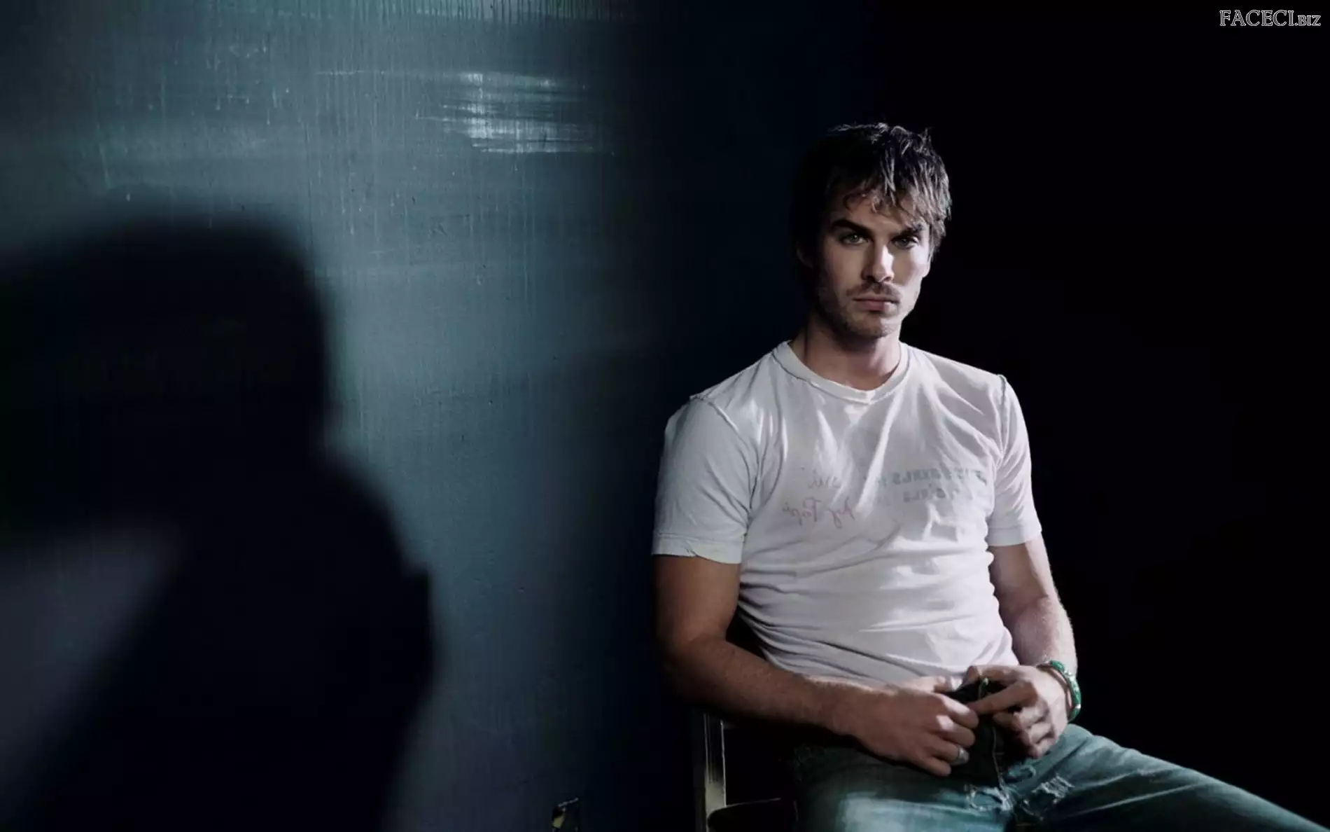 Bluza, Ian Somerhalder, Biała